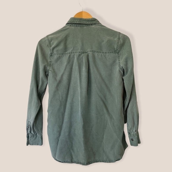 OLD Navy Long Sleeve Button Down Shirt - Picture 5 of 8